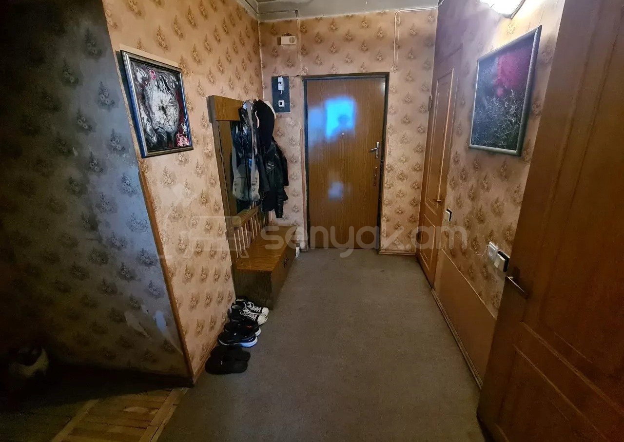 2 Սենյականոց Բնակարան, 61քմ, 5/9 հարկ, Նորմալ Վիճակում