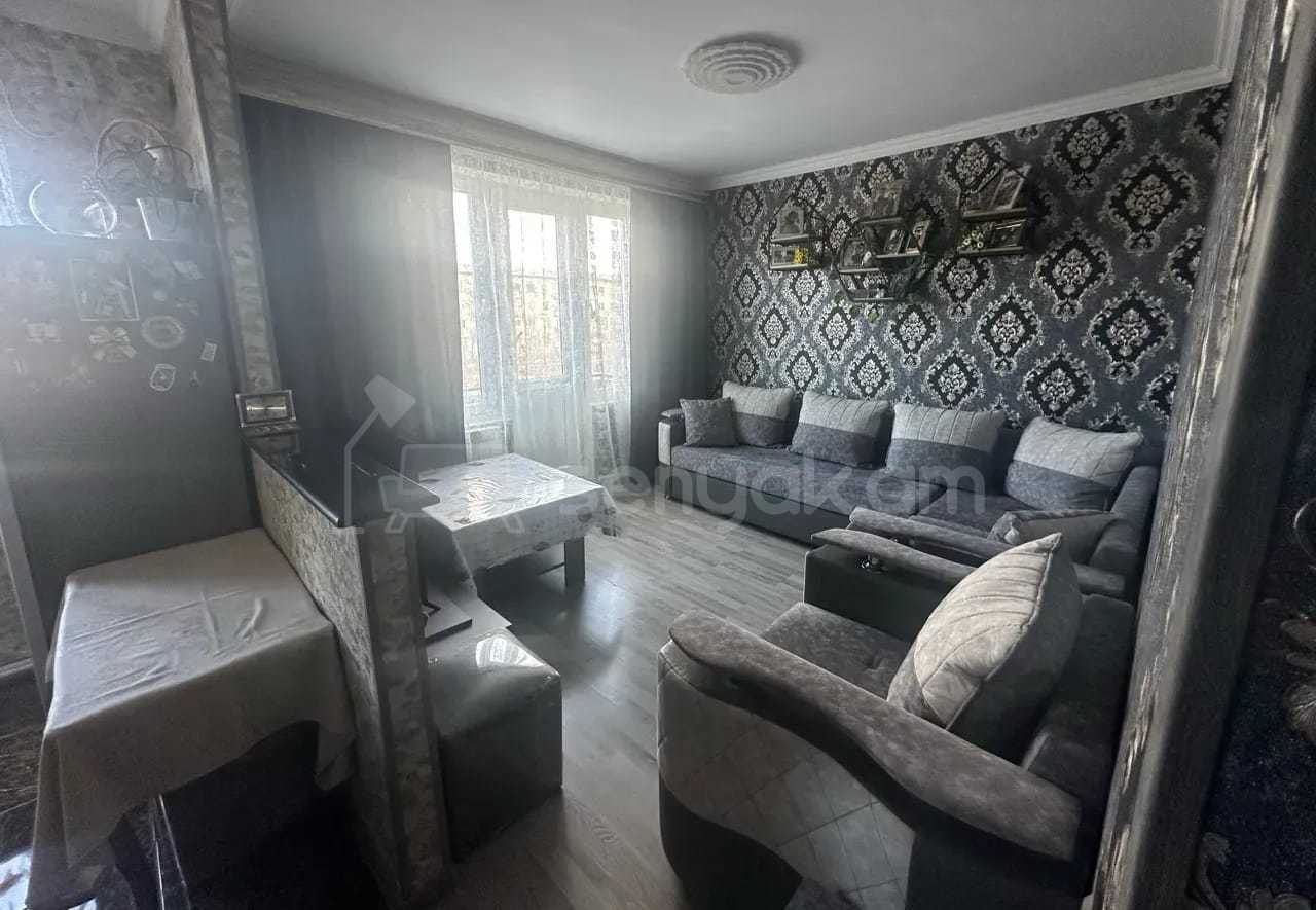 2 Սենյականոց Բնակարան, 33քմ, 4/4 հարկ, Կապիտալ Վերանորոգված