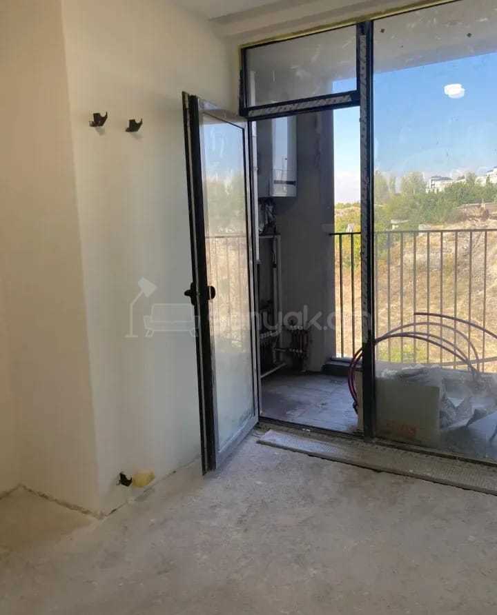 3 Սենյականոց Բնակարան Նորակառույցում, 60քմ, 3/16 հարկ, Զրոյական Վիճակում