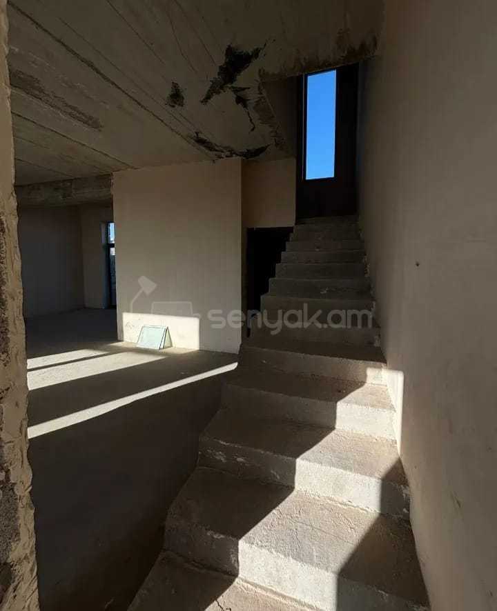 4 Սենյականոց Սեփական Տուն, 175քմ