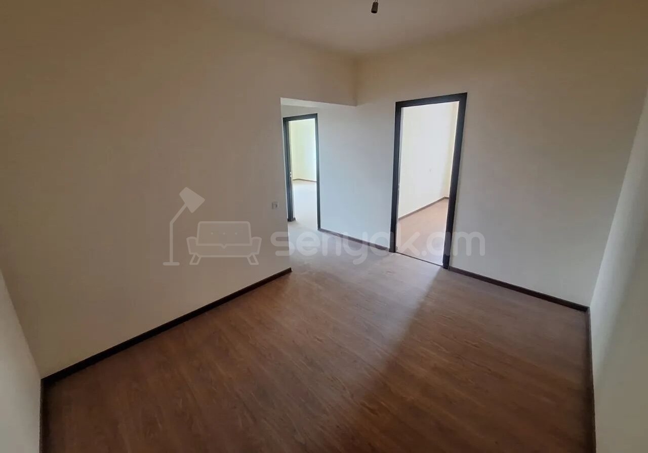 2 Սենյականոց Բնակարան, 62քմ, 2/11 հարկ, Կապիտալ Վերանորոգված