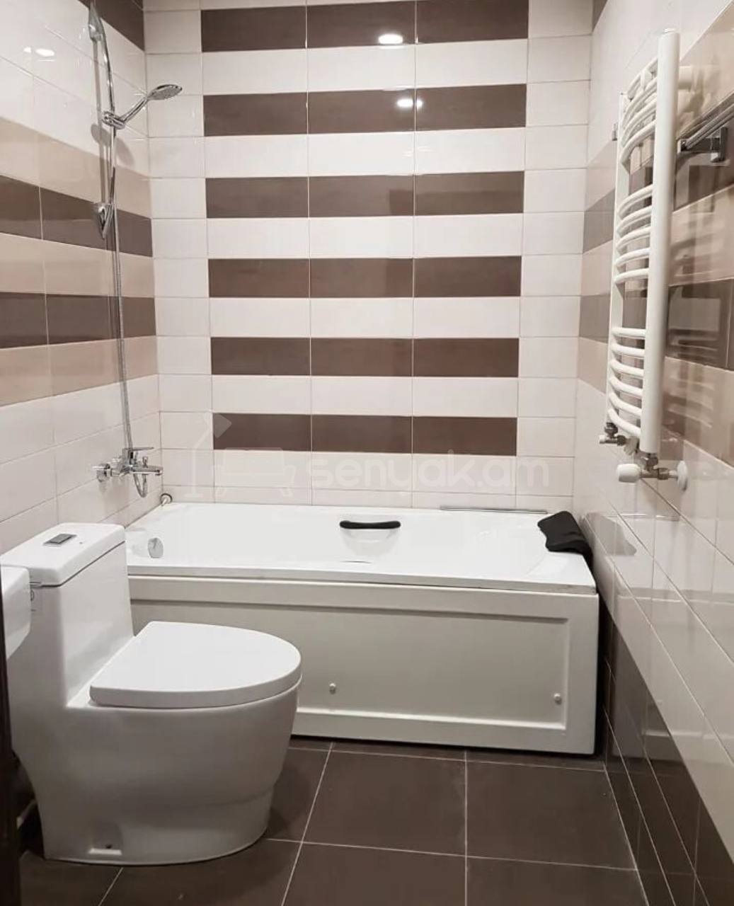 2 Սենյականոց Բնակարան Նորակառույցում, 55քմ, 8/15 հարկ, Կապիտալ Վերանորոգված, Կահավորված, Արևկող