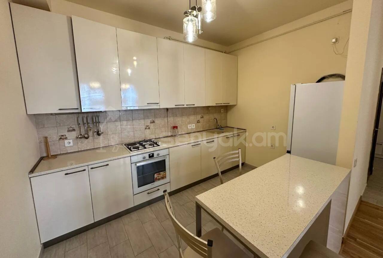 2 Սենյականոց Բնակարան Նորակառույցում, 55քմ, 8/15 հարկ, Կապիտալ Վերանորոգված, Կահավորված, Արևկող