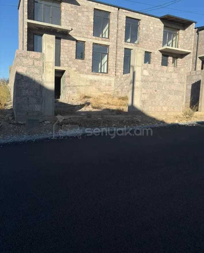 4 Սենյականոց Սեփական Տուն, 175քմ
