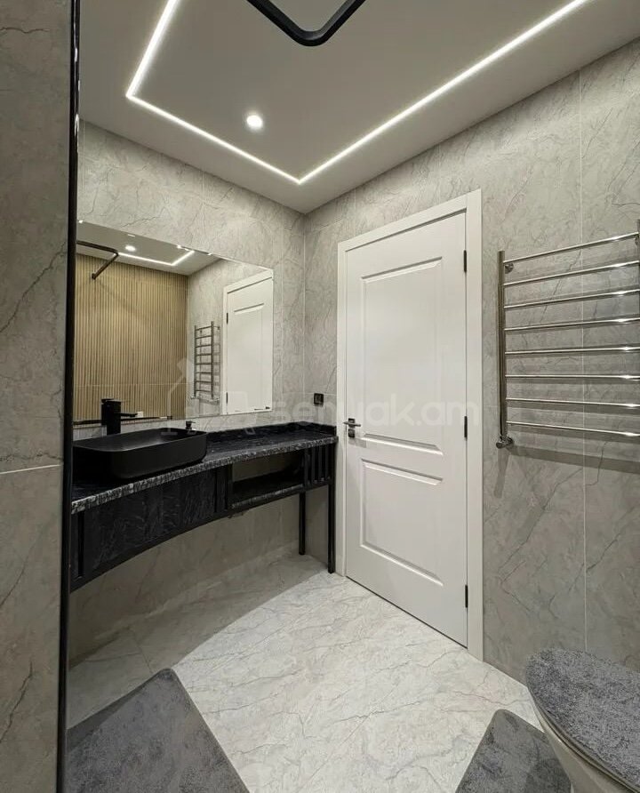 2 Սենյականոց Բնակարան Նորակառույցում, 62քմ, 12/16 հարկ, Կապիտալ Վերանորոգված