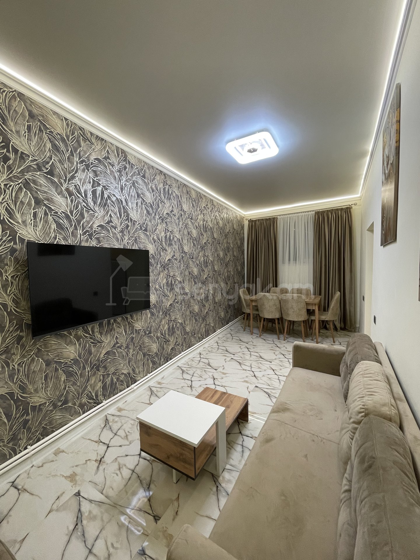 3 Սենյականոց Բնակարան Քարե Շենքում, 69քմ, 1/1 հարկ, Կապիտալ Վերանորոգված, Կահավորված