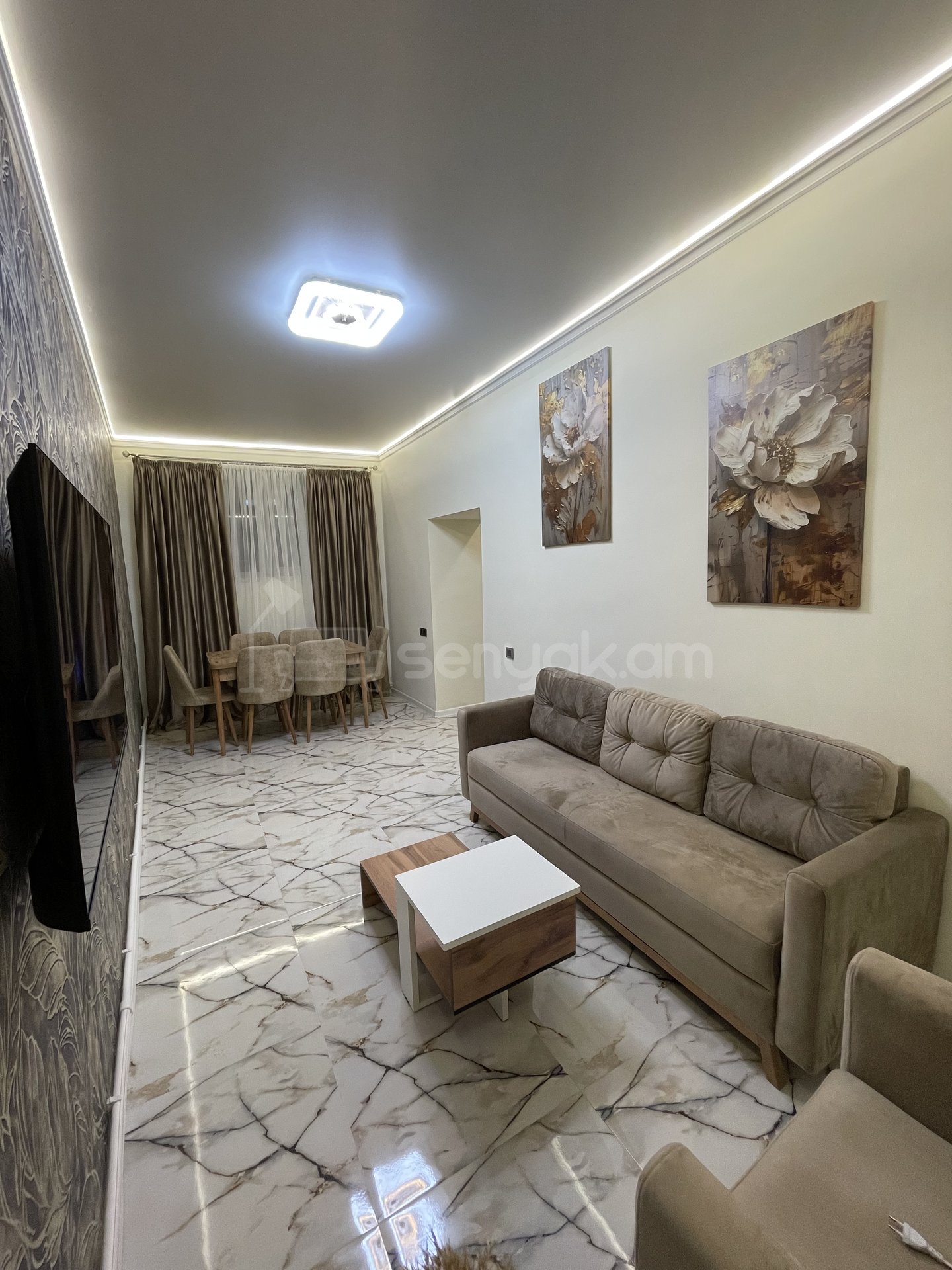 3 Սենյականոց Բնակարան Քարե Շենքում, 69քմ, 1/1 հարկ, Կապիտալ Վերանորոգված, Կահավորված