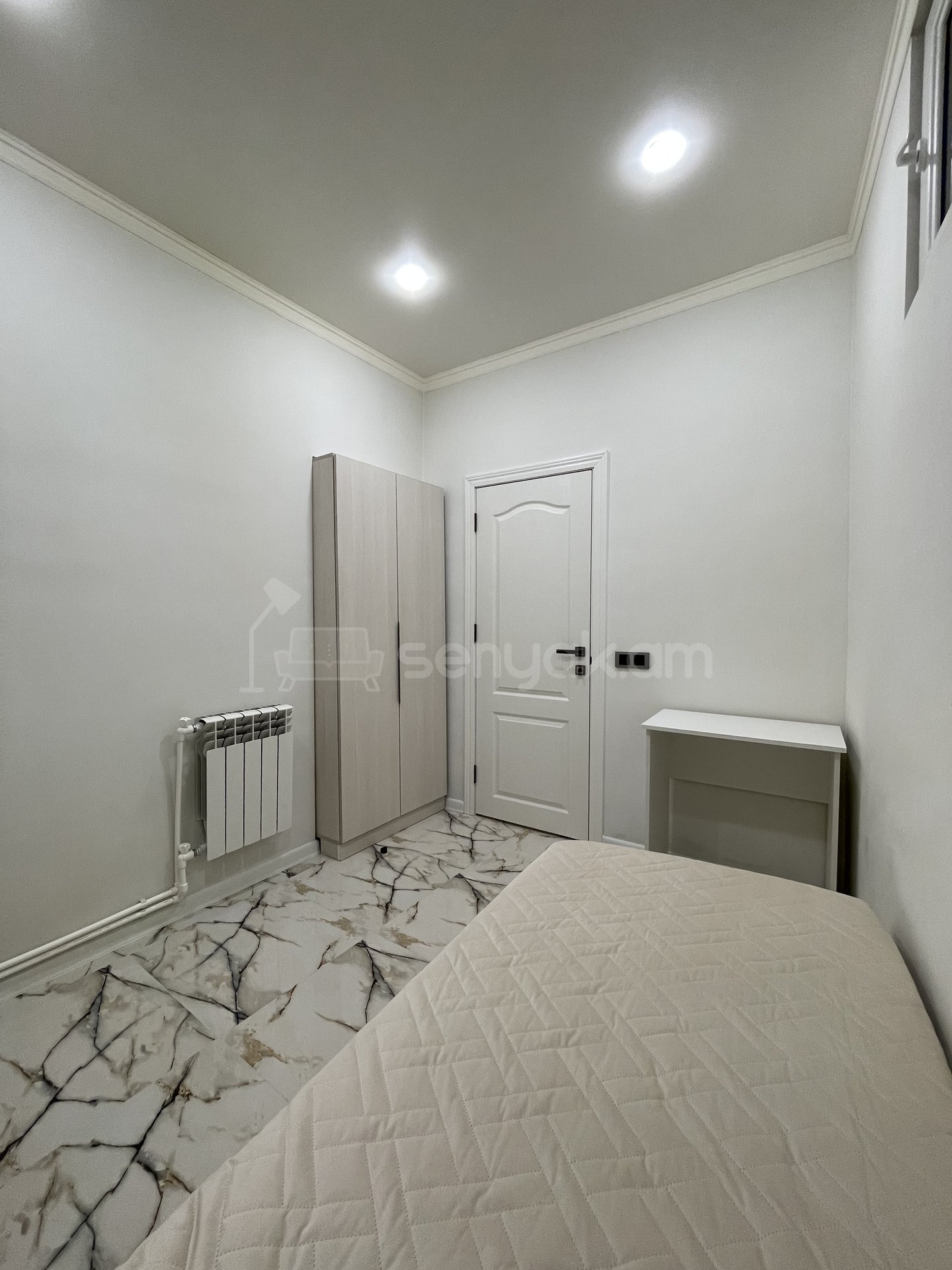 3 Սենյականոց Բնակարան Քարե Շենքում, 69քմ, 1/1 հարկ, Կապիտալ Վերանորոգված, Կահավորված