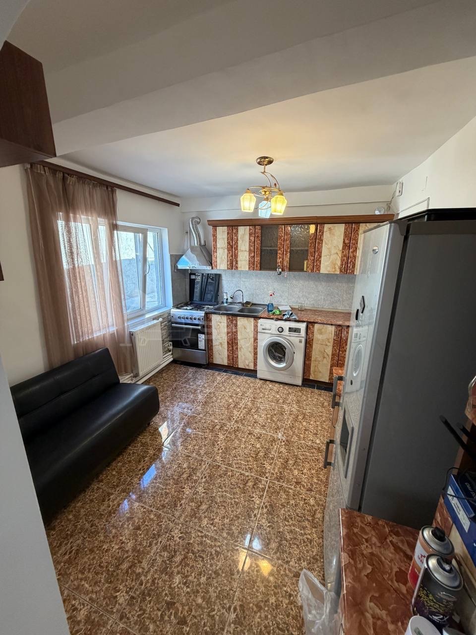 4 Սենյականոց Սեփական Տուն, 92քմ, Նորմալ Վիճակում, Մասամբ Կահավորված