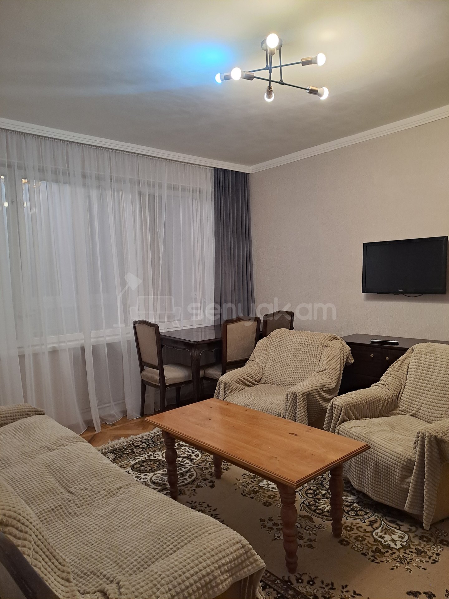 2 Սենյականոց Բնակարան, 50քմ, 3/5 հարկ, Կոսմետիկ Վերանորոգված