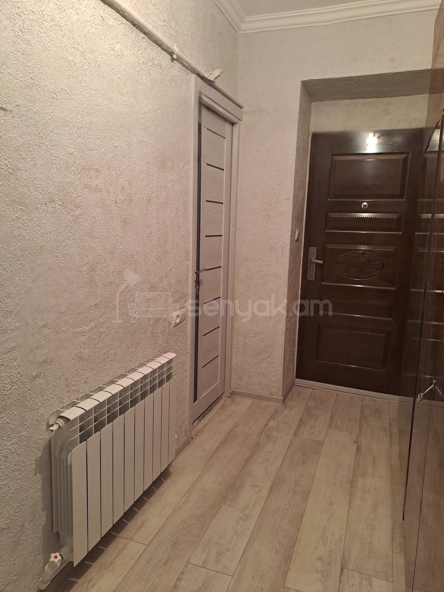 2 Սենյականոց Բնակարան, 50քմ, 3/5 հարկ, Կոսմետիկ Վերանորոգված