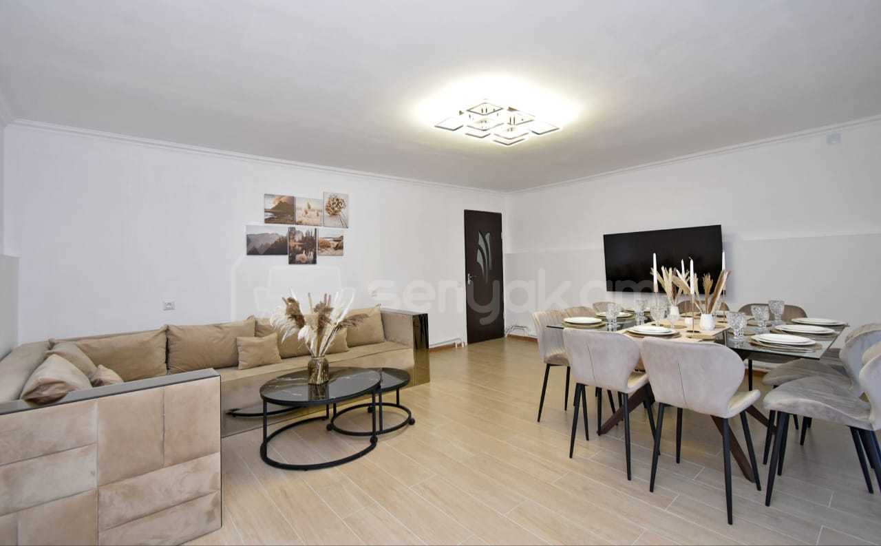 8 Սենյականոց Շքեղ Առանձնատուն, 250քմ, Լողավազանով