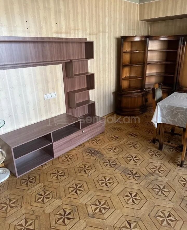 3 Սենյականոց Բնակարան, 119քմ, 4/11 հարկ, Նորմալ Վիճակում, Կահավորված