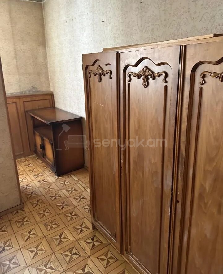 3 Սենյականոց Բնակարան, 119քմ, 4/11 հարկ, Նորմալ Վիճակում, Կահավորված