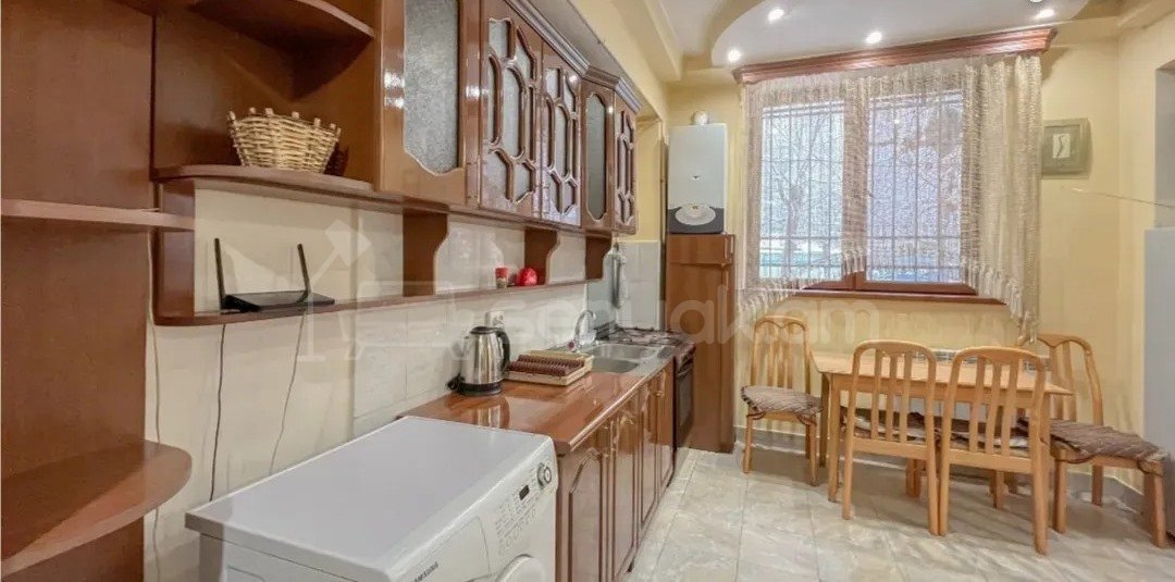 1 Սենյականոց Բնակարան Քարե Շենքում, 35քմ, 1/11 հարկ, Դիզայներական Վերանորոգված, Կահավորված, Արևկող