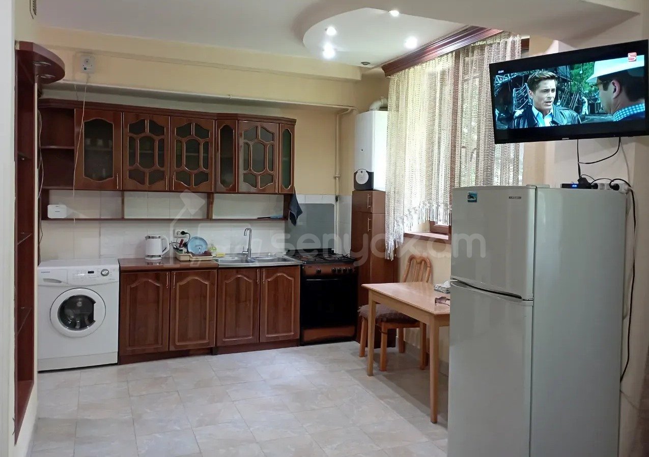 1 Սենյականոց Բնակարան Քարե Շենքում, 35քմ, 1/11 հարկ, Դիզայներական Վերանորոգված, Կահավորված, Արևկող