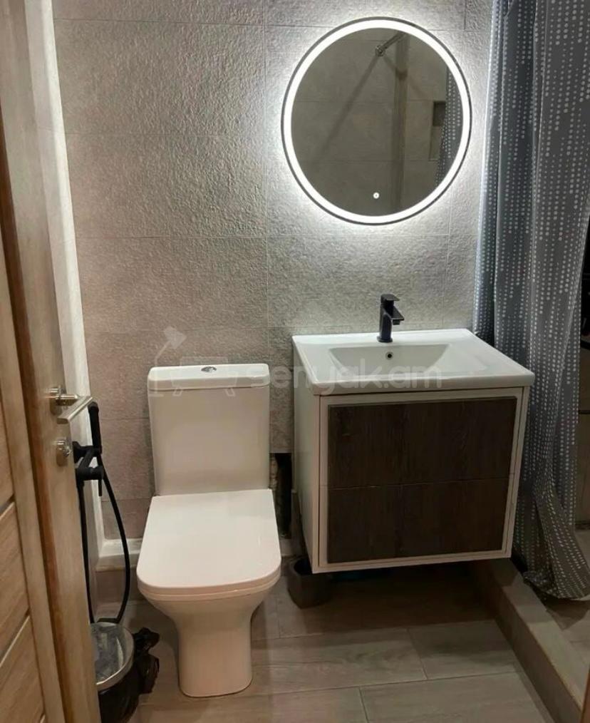 2 Սենյականոց Բնակարան Նորակառույցում, 60քմ, 12/15 հարկ, Դիզայներական Վերանորոգված, Կահավորված, Արևկող