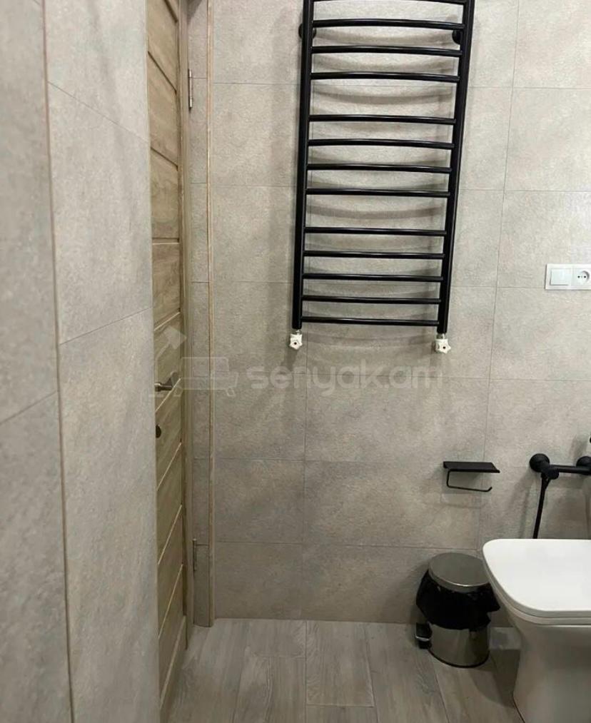 2 Սենյականոց Բնակարան Նորակառույցում, 60քմ, 12/15 հարկ, Դիզայներական Վերանորոգված, Կահավորված, Արևկող