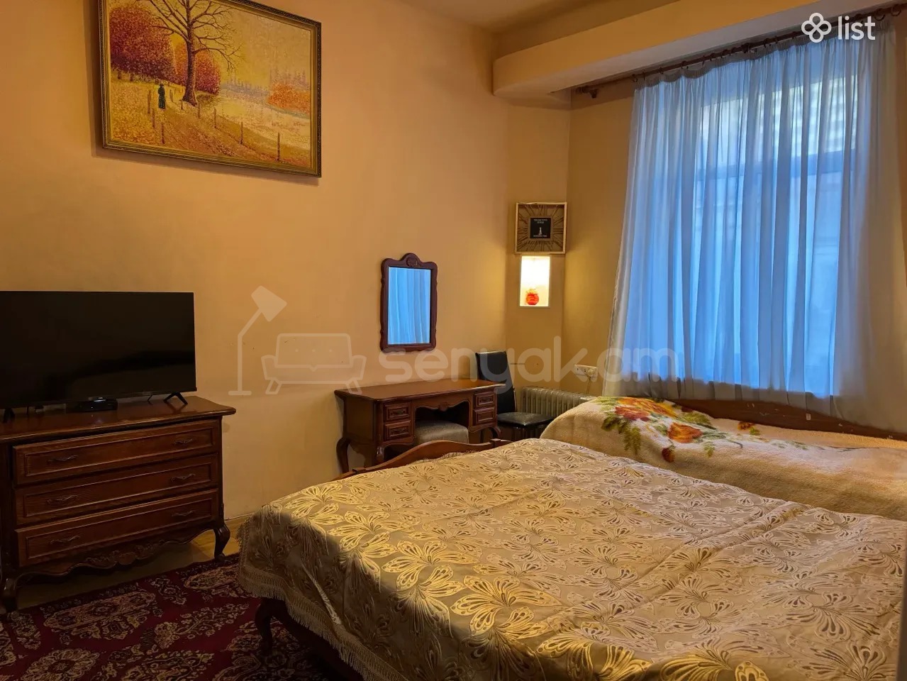 4 Սենյականոց Բնակարան Քարե Շենքում, 110քմ, 2/5 հարկ, Նորմալ Վիճակում