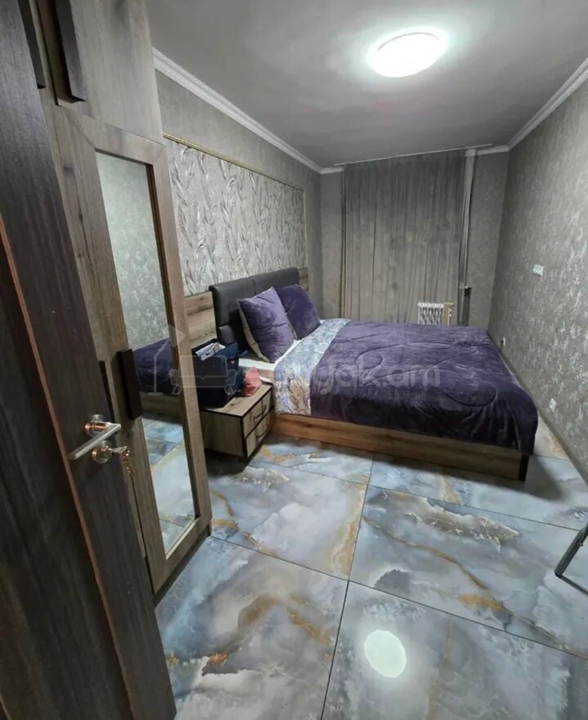 3 Սենյականոց Բնակարան Քարե Շենքում, 56քմ, 5/5 հարկ, Կապիտալ Վերանորոգված, Կահավորված, Արևկող