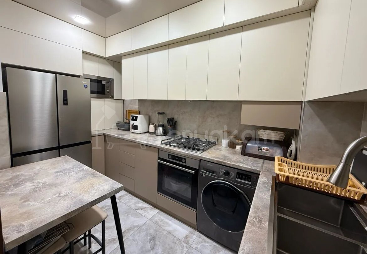 2 Սենյականոց Բնակարան, 62քմ, 5/9 հարկ, Կապիտալ Վերանորոգված