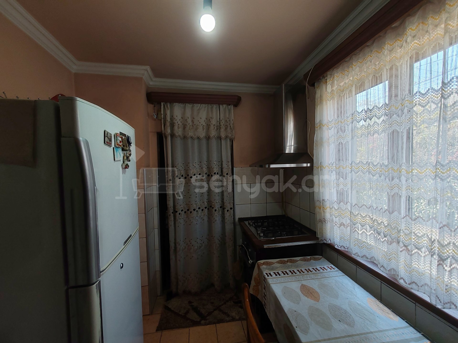 4 Սենյականոց Սեփական Տուն, 70քմ, Նորմալ Վիճակում, Կահավորված