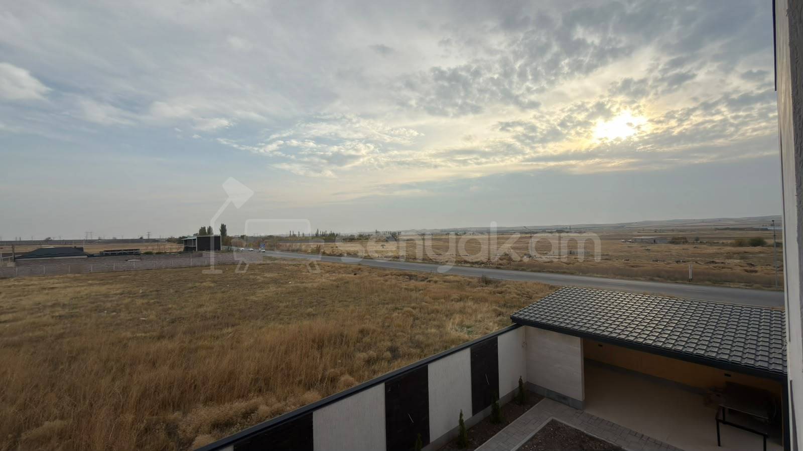 6 Սենյականոց Շքեղ Առանձնատուն, 250քմ, Լողավազանով