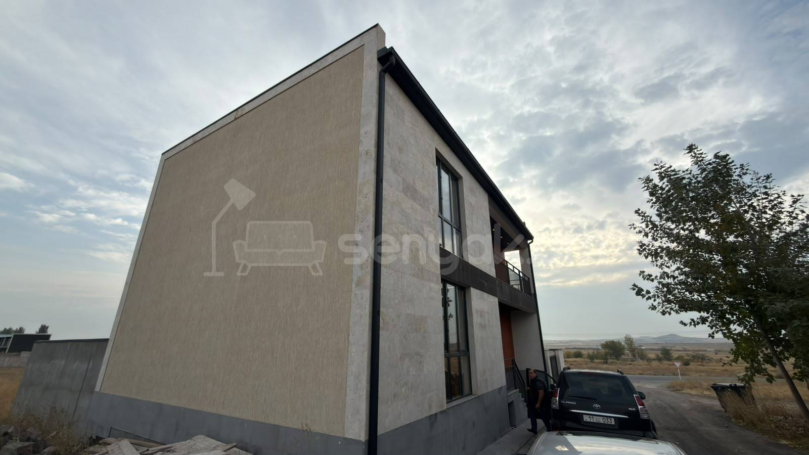 6 Սենյականոց Շքեղ Առանձնատուն, 250քմ, Լողավազանով