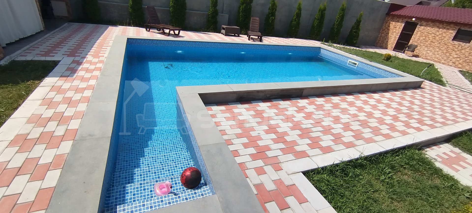 6 Սենյականոց Շքեղ Առանձնատուն, 350քմ, Լողավազանով