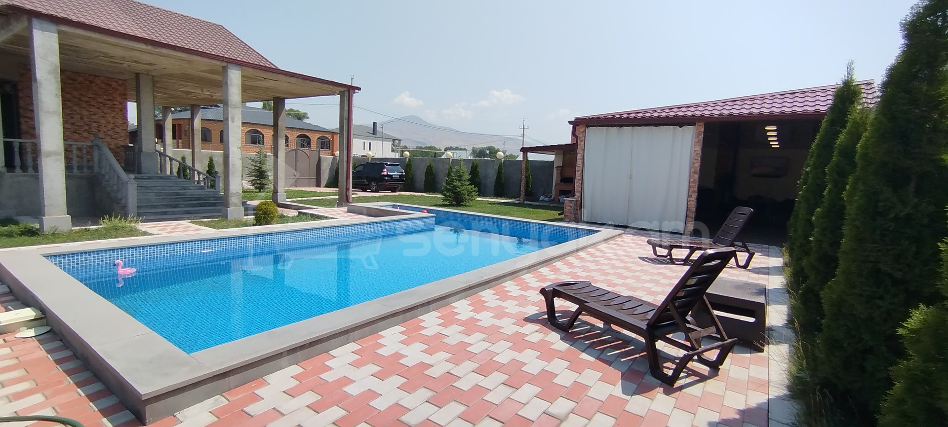 6 Սենյականոց Շքեղ Առանձնատուն, 350քմ, Լողավազանով