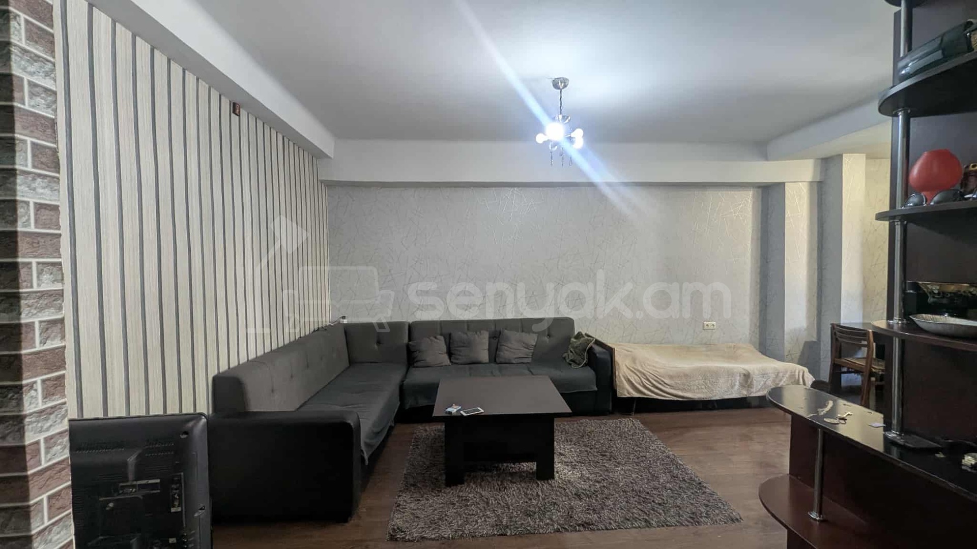 1 Սենյականոց Բնակարան, 45քմ, 7/10 հարկ, Կոսմետիկ Վերանորոգված