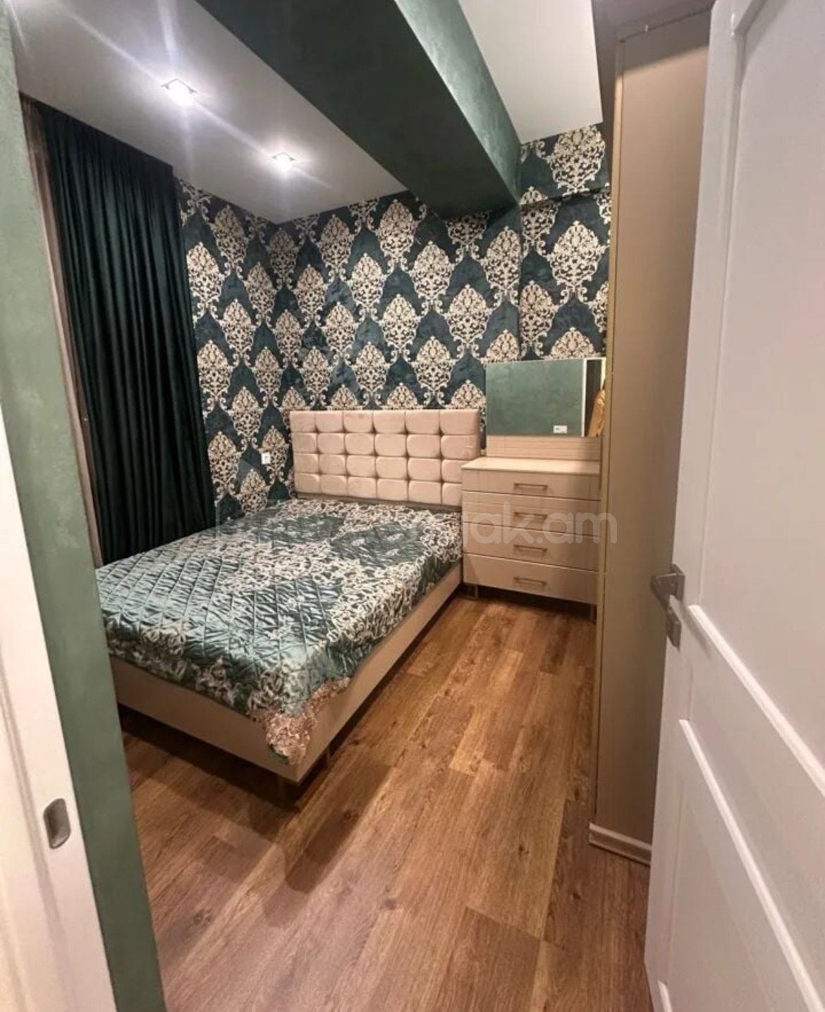 3 Սենյականոց Բնակարան Նորակառույցում, 60քմ, 8/16 հարկ, Կապիտալ Վերանորոգված, Կահավորված, Արևկող