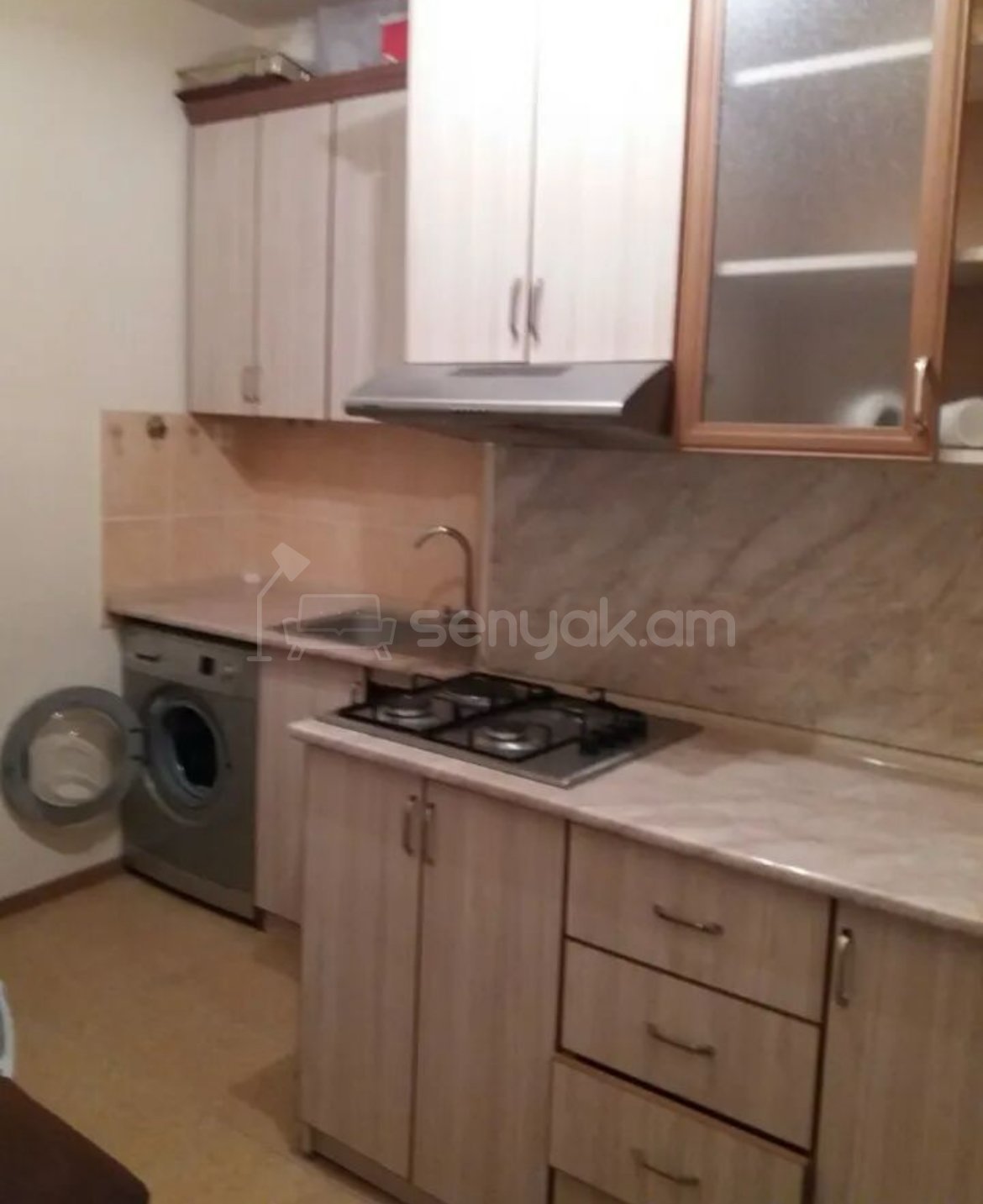 2 Սենյականոց Բնակարան, 41քմ, 7/9 հարկ, Կապիտալ Վերանորոգված, Կահավորված, Արևկող