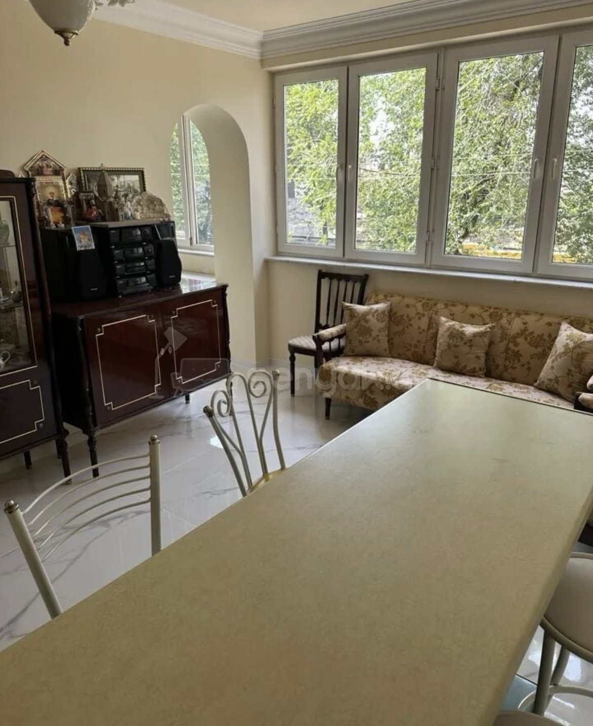 1 Սենյականոց Բնակարան Քարե Շենքում, 46քմ, 2/6 հարկ, Կապիտալ Վերանորոգված