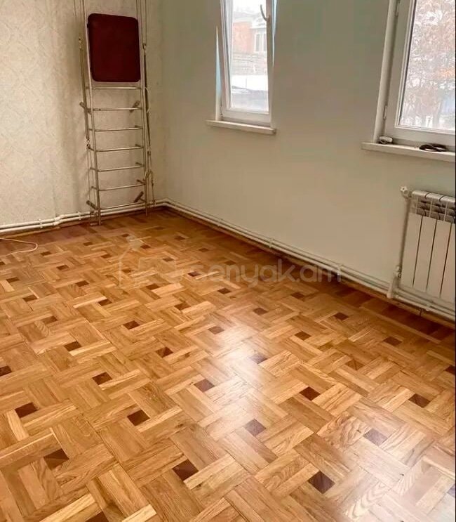 3 Սենյականոց Բնակարան, 81քմ, 2/12 հարկ, Կապիտալ Վերանորոգված