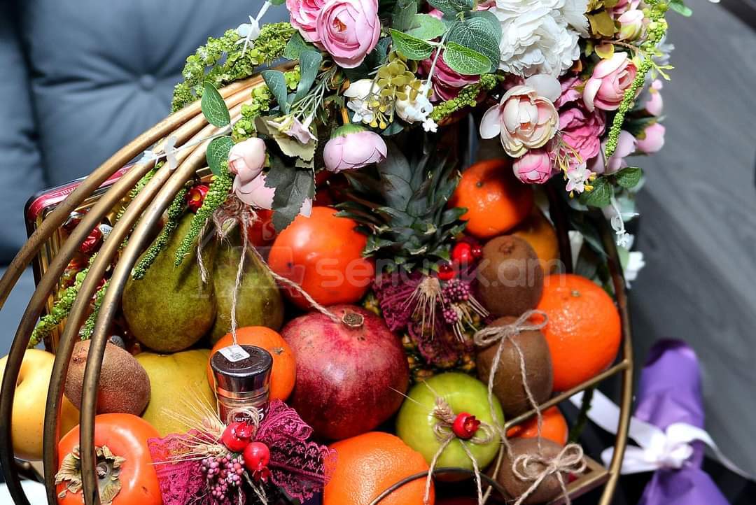 1 Սենյականոց Նորակառույց Ամառանոց, 150քմ, Լողավազանով