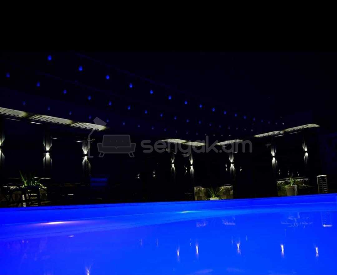 1 Սենյականոց Նորակառույց Ամառանոց, 150քմ, Լողավազանով