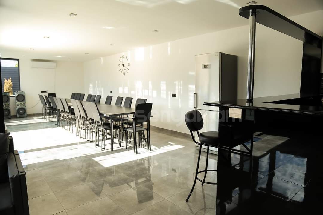 1 Սենյականոց Նորակառույց Ամառանոց, 150քմ, Լողավազանով