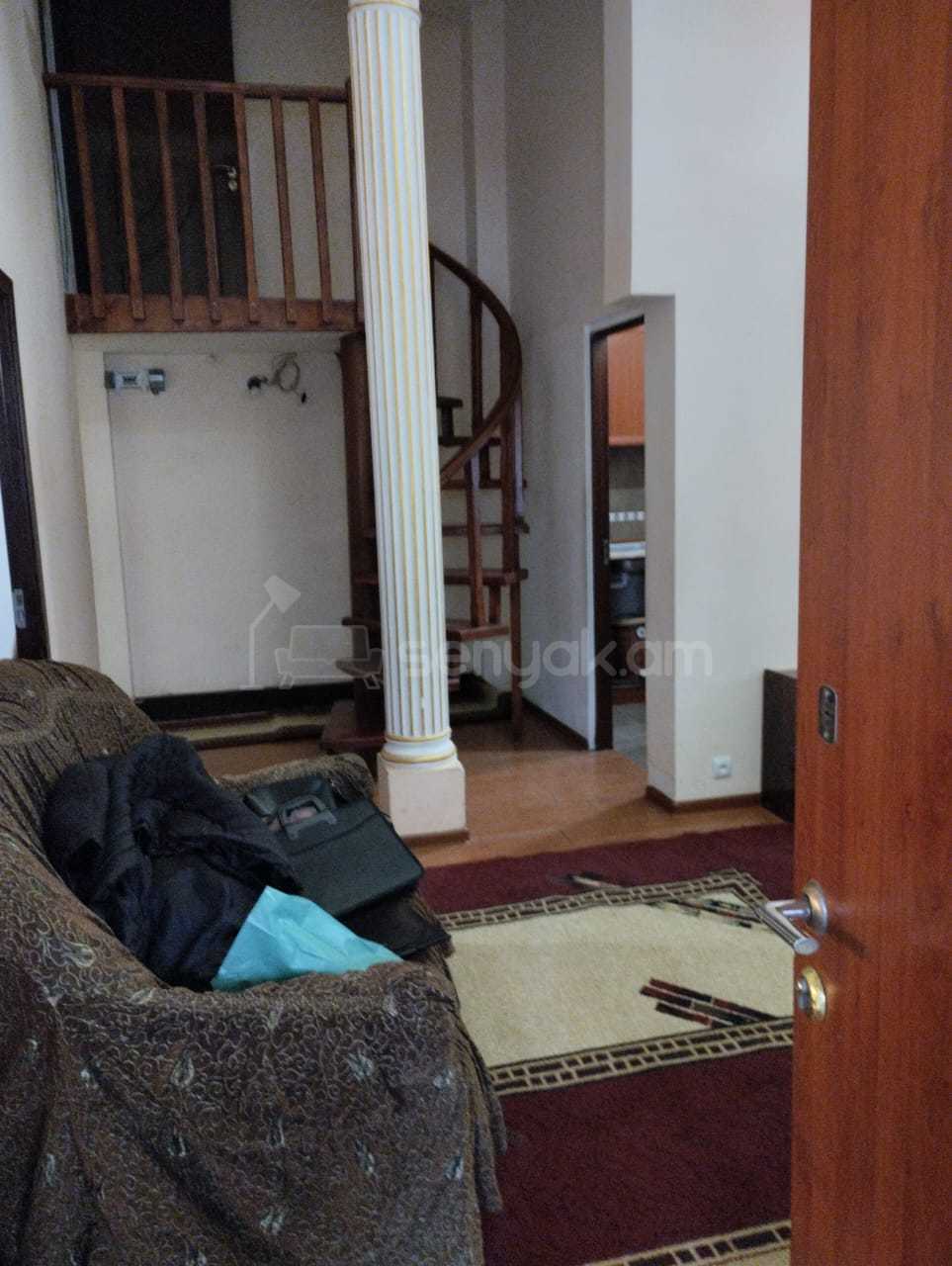 2 Սենյականոց Բնակարան, 70քմ, 1/9 հարկ, Կապիտալ Վերանորոգված, Կահավորված, Արևկող