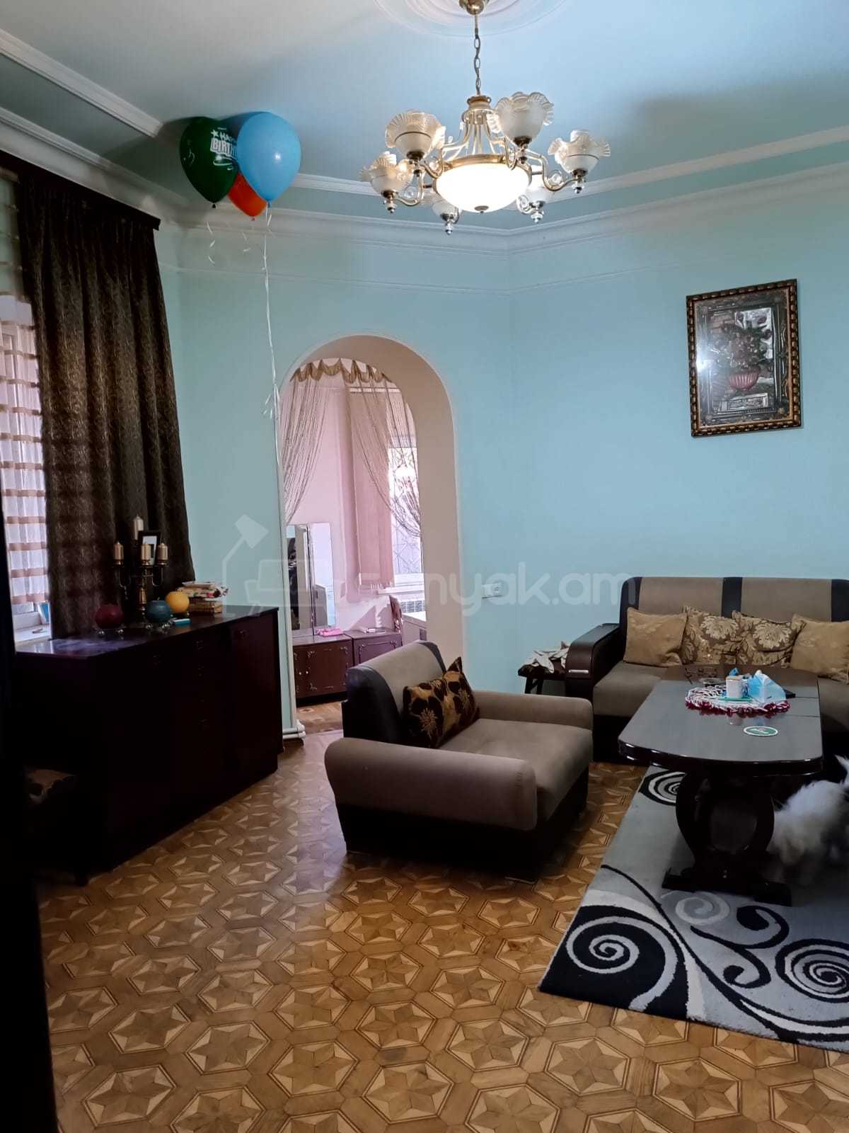 3 Սենյականոց Սեփական Տուն, 74քմ, Նորմալ Վիճակում