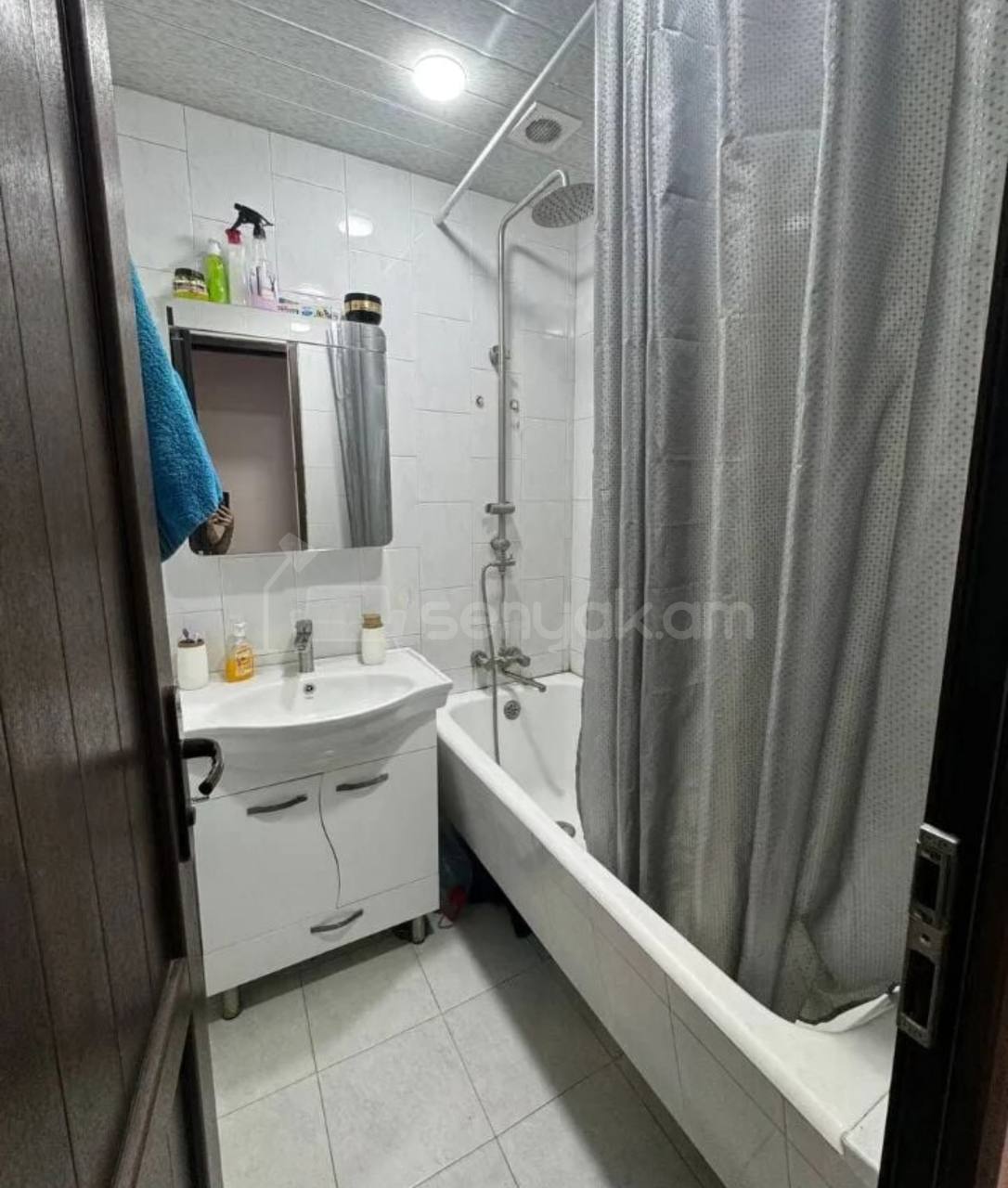 3 Սենյականոց Բնակարան, 76քմ, 4/5 հարկ, Նորմալ Վիճակում