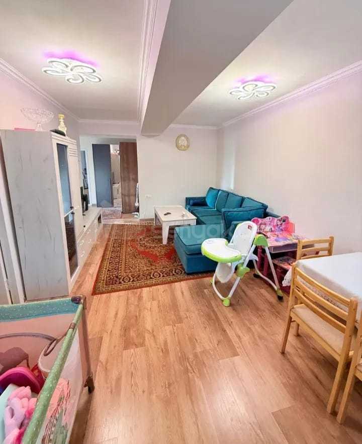 3 Սենյականոց Բնակարան, 70քմ, 1/14 հարկ, Կապիտալ Վերանորոգված