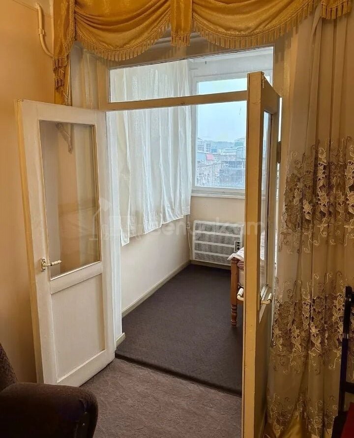 2 Սենյականոց Բնակարան Քարե Շենքում, 42քմ, 4/5 հարկ, Կոսմետիկ Վերանորոգված, Կահավորված, Արևկող