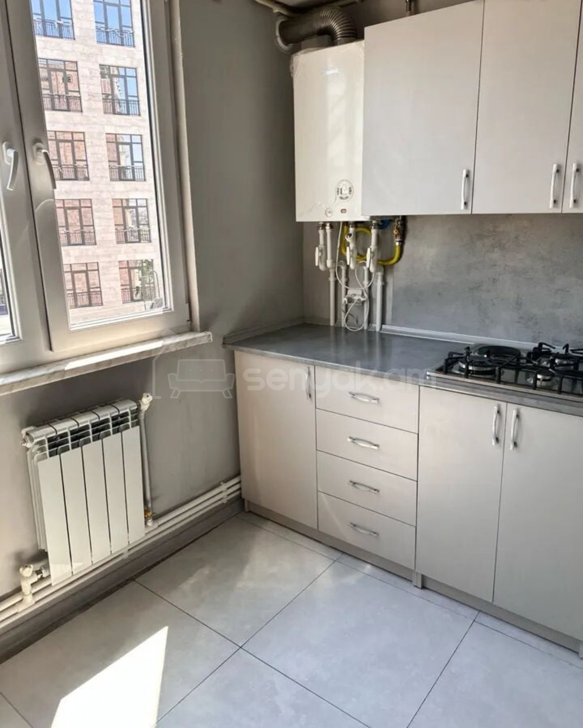 3 Սենյականոց Բնակարան, 72քմ, 13/16 հարկ, Կապիտալ Վերանորոգված, Կահավորված, Արևկող