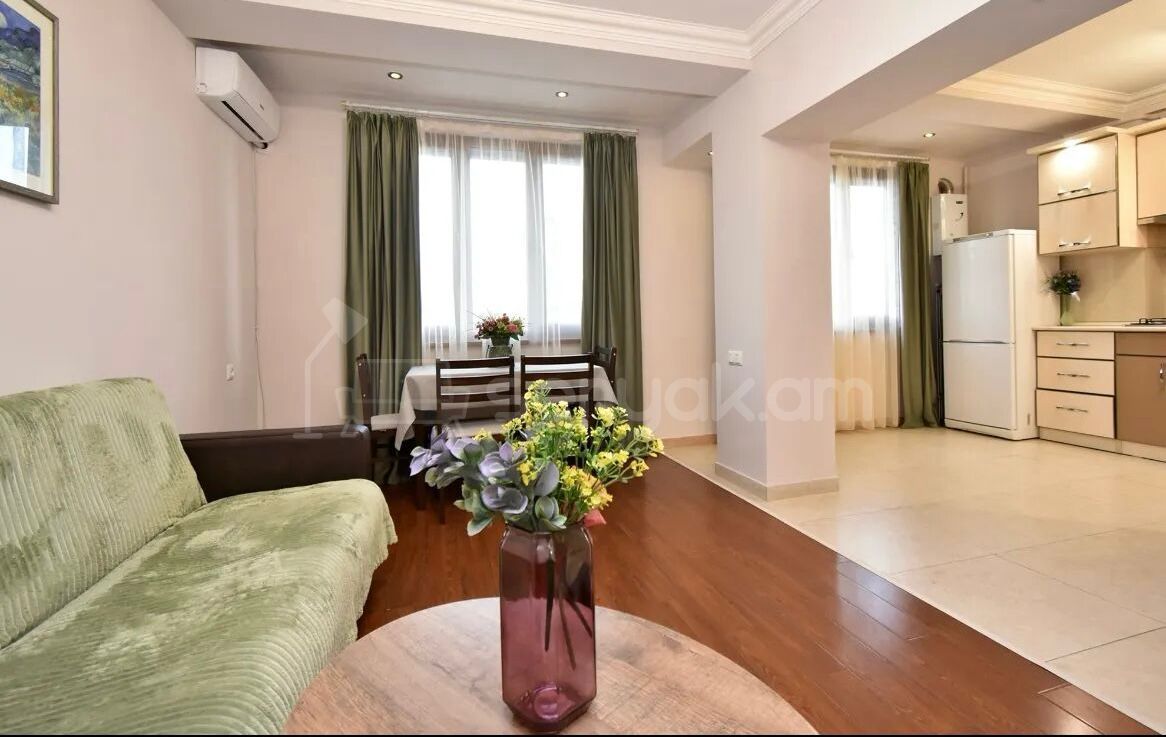 2 Սենյականոց Բնակարան, 45քմ, 11/14 հարկ, Դիզայներական Վերանորոգված, Կահավորված, Արևկող