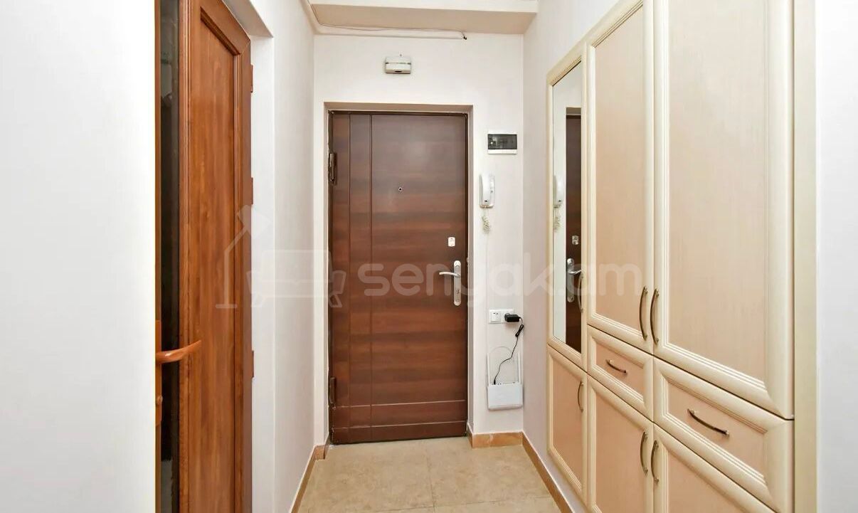 2 Սենյականոց Բնակարան, 45քմ, 11/14 հարկ, Դիզայներական Վերանորոգված, Կահավորված, Արևկող