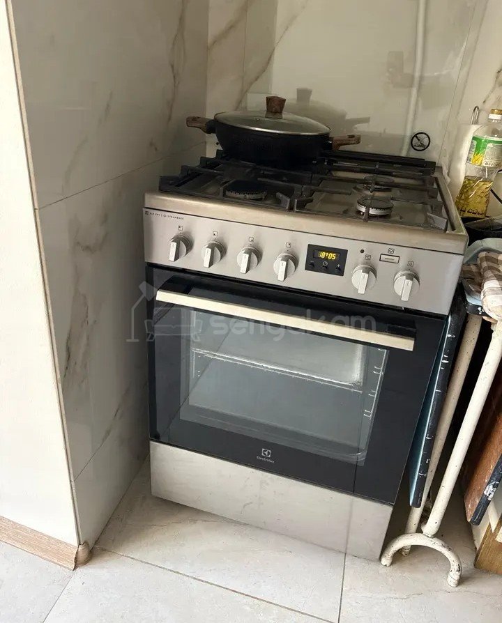 2 Սենյականոց Բնակարան, 68քմ, 4/9 հարկ, Կապիտալ Վերանորոգված, Կահավորված