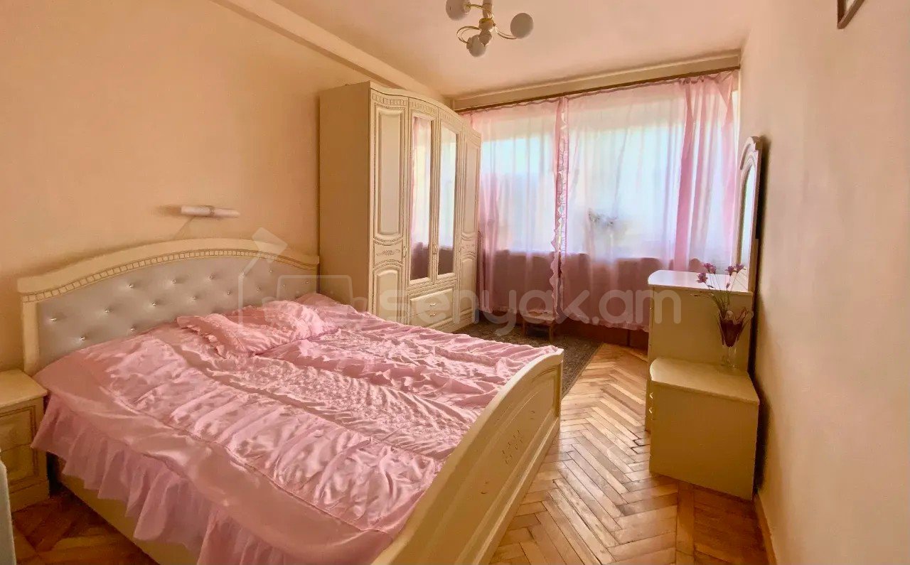 2 Սենյականոց Բնակարան, 68քմ, 3/9 հարկ, Կապիտալ Վերանորոգված, Կահավորված, Արևկող