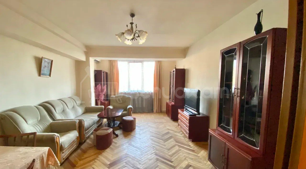 2 Սենյականոց Բնակարան, 68քմ, 3/9 հարկ, Կապիտալ Վերանորոգված, Կահավորված, Արևկող