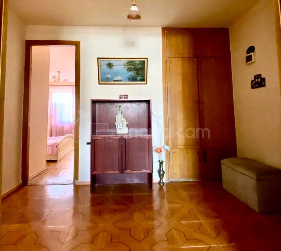 2 Սենյականոց Բնակարան, 68քմ, 3/9 հարկ, Կապիտալ Վերանորոգված, Կահավորված, Արևկող